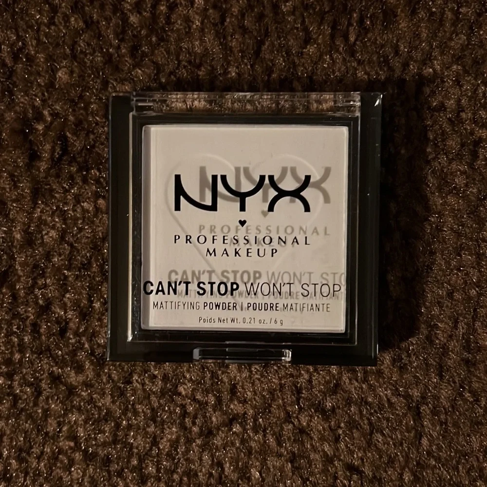❗️LAST 1❗️🩷5 For $25🩷 NYX Can't Stop Won't Stop Mattifying Powder Translucent